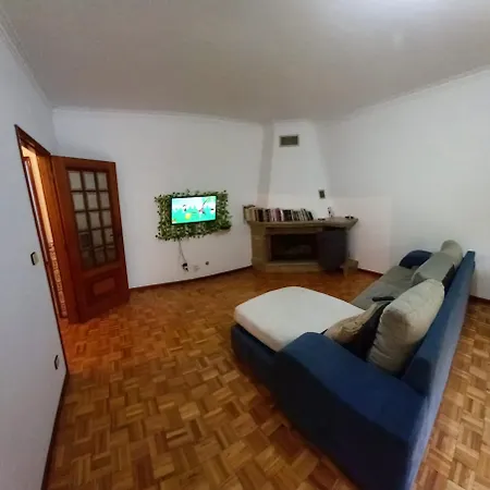 Espaçoso *